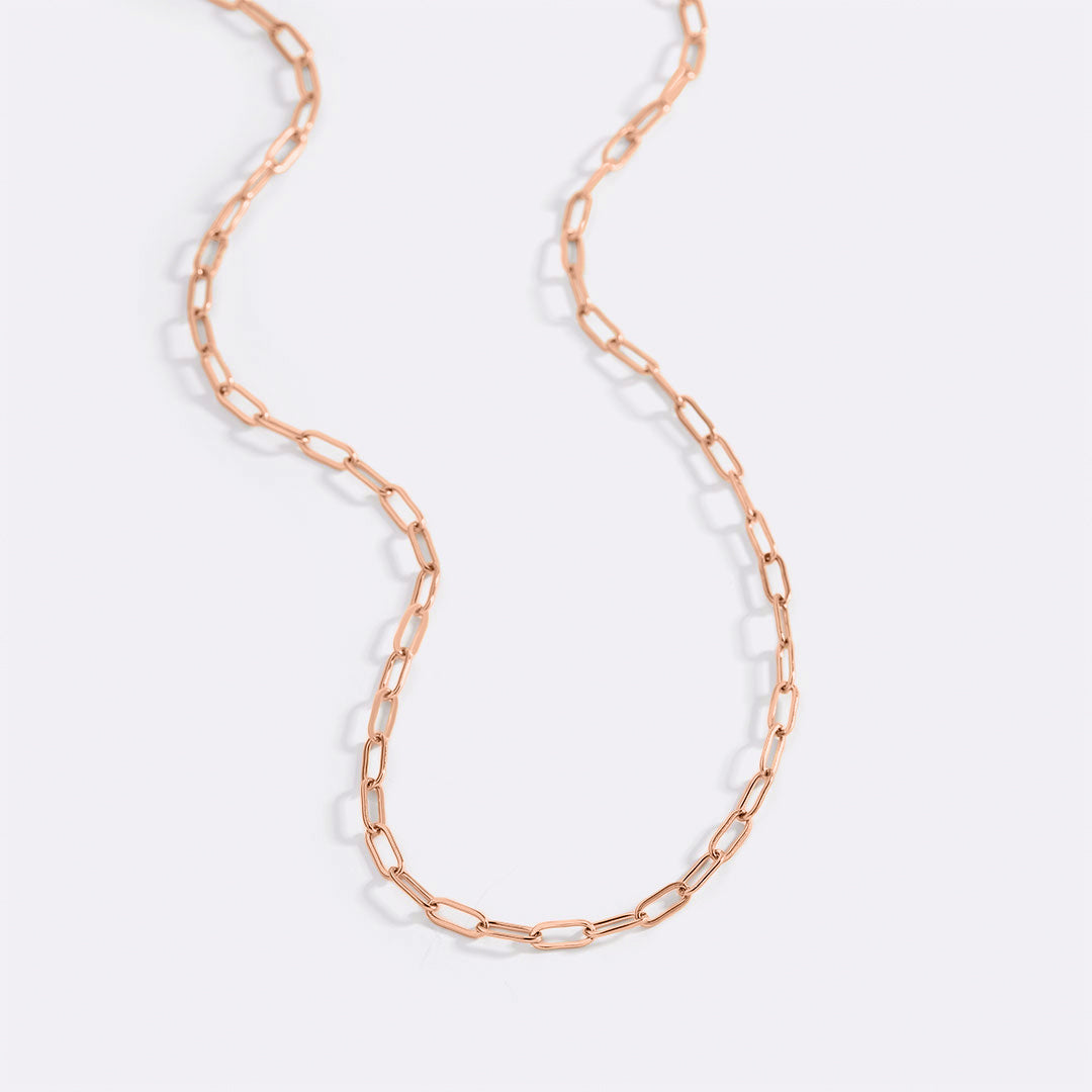 Thin Paperclip Necklace in rose gold tone