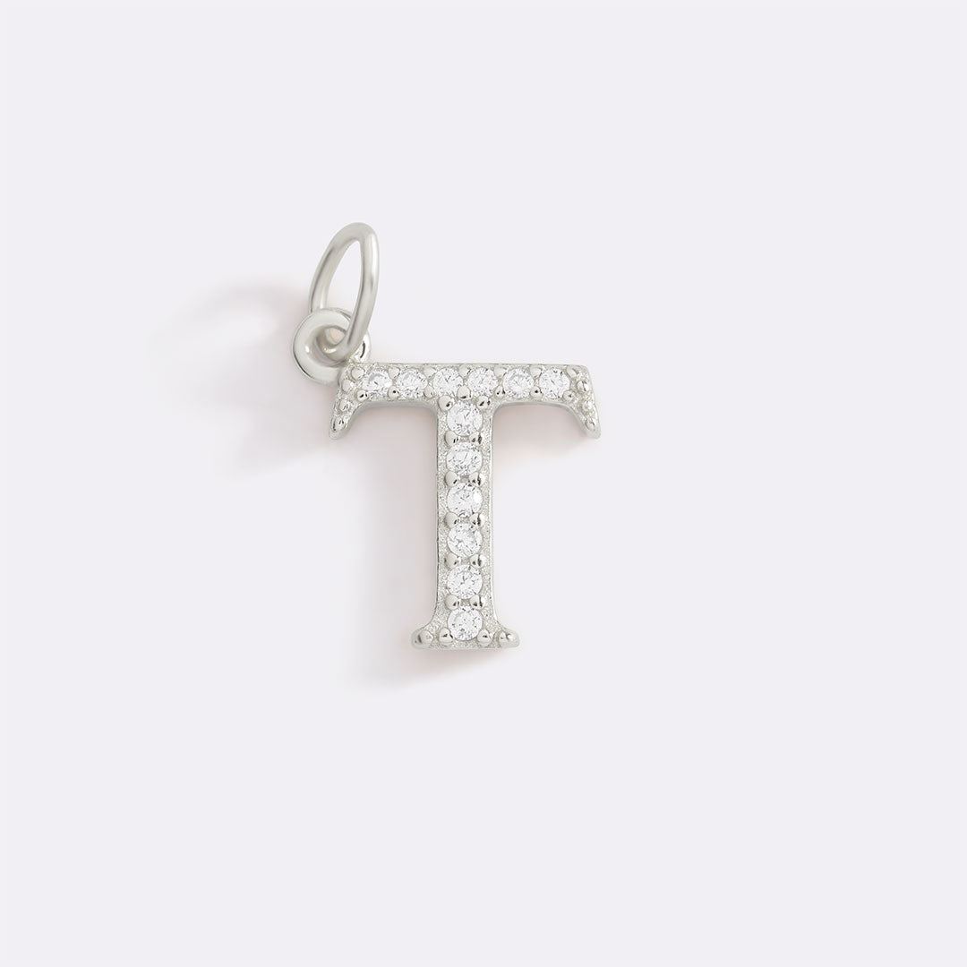 Zierlicher Pavé-Initialen-Anhänger