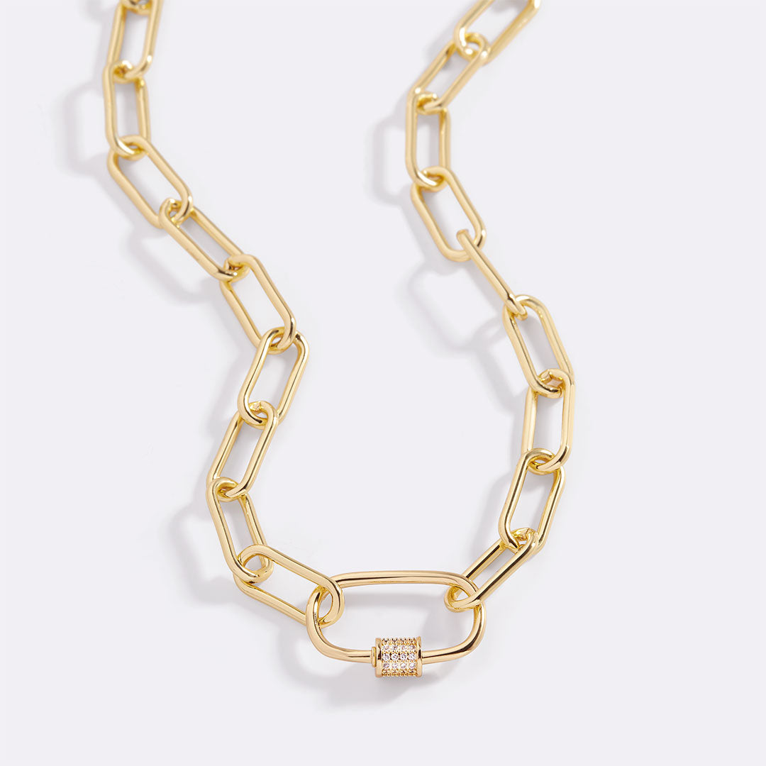 Collana a catena con moschettone pavé