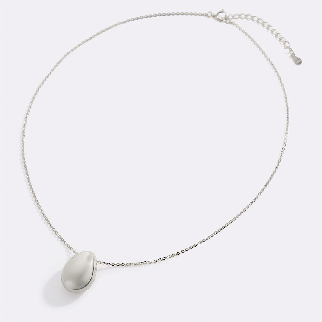 Pebble Pendant Necklace in 925 sterling silver