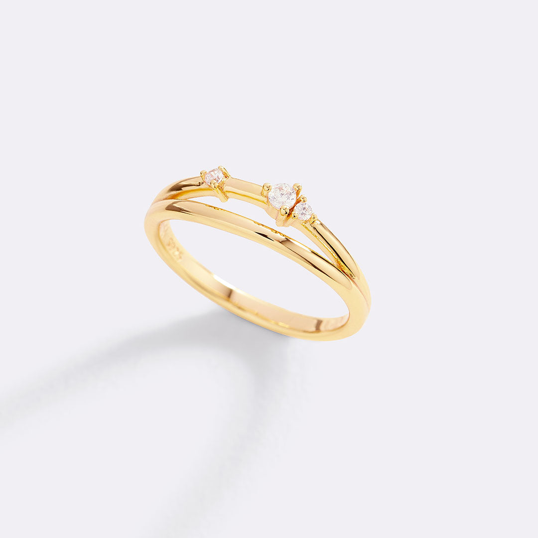 Halbmond-Diamantring