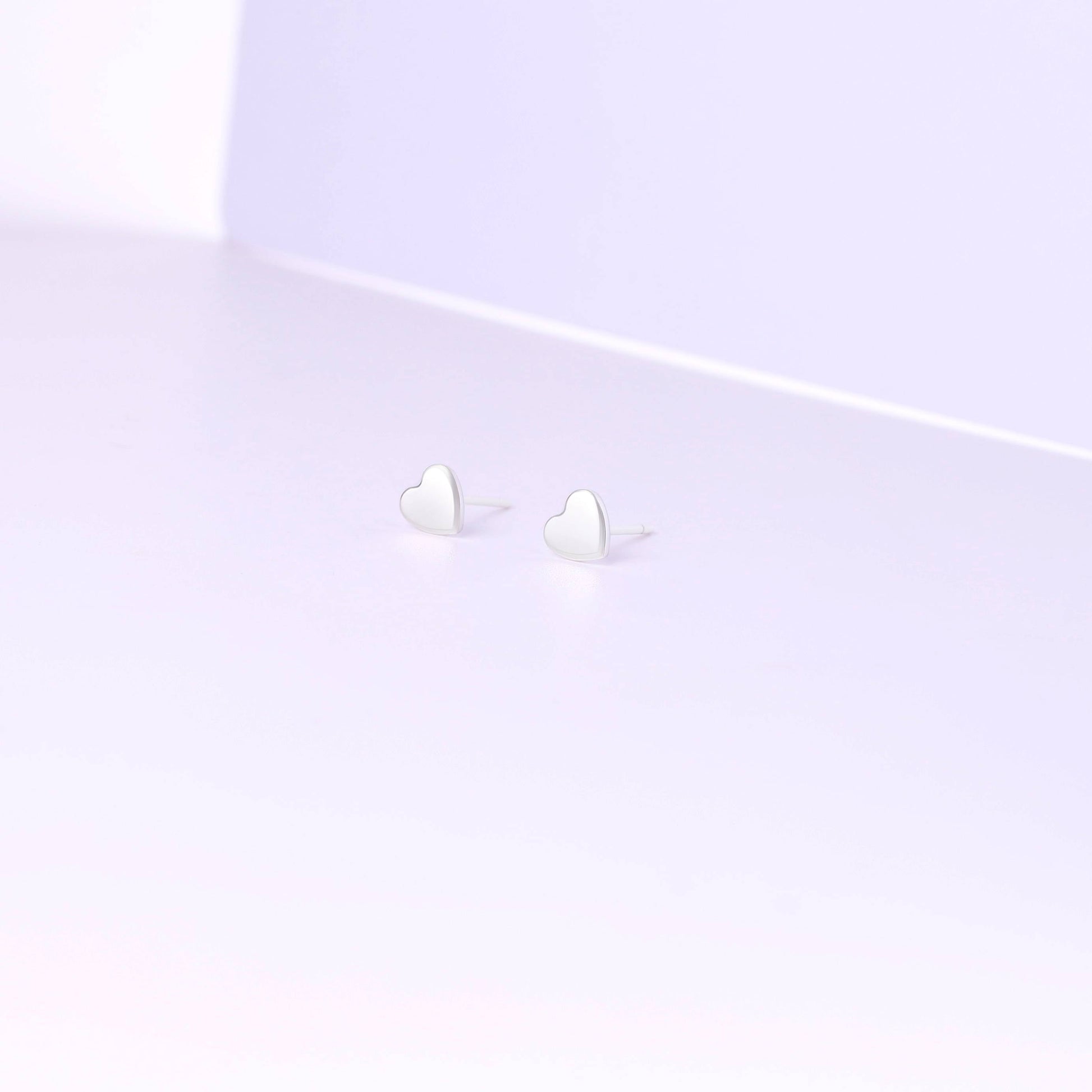 Mini Heart Stud Earrings in 925 sterling silver