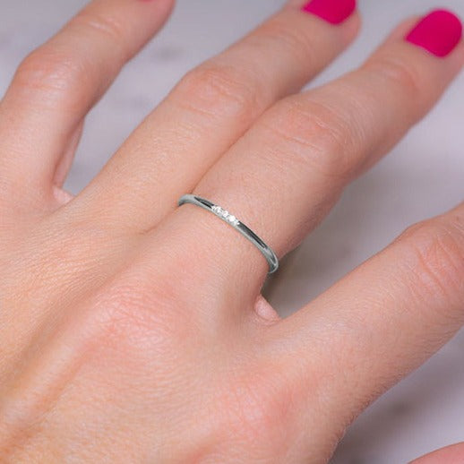 Zierlicher Diamanten-Stapelring