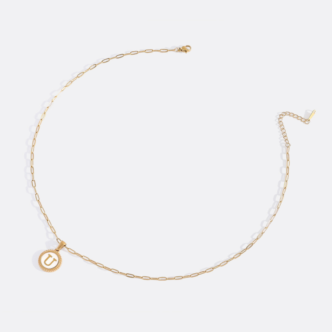 Collana con Lettera su Disco in Madreperla e Catena Paperclip