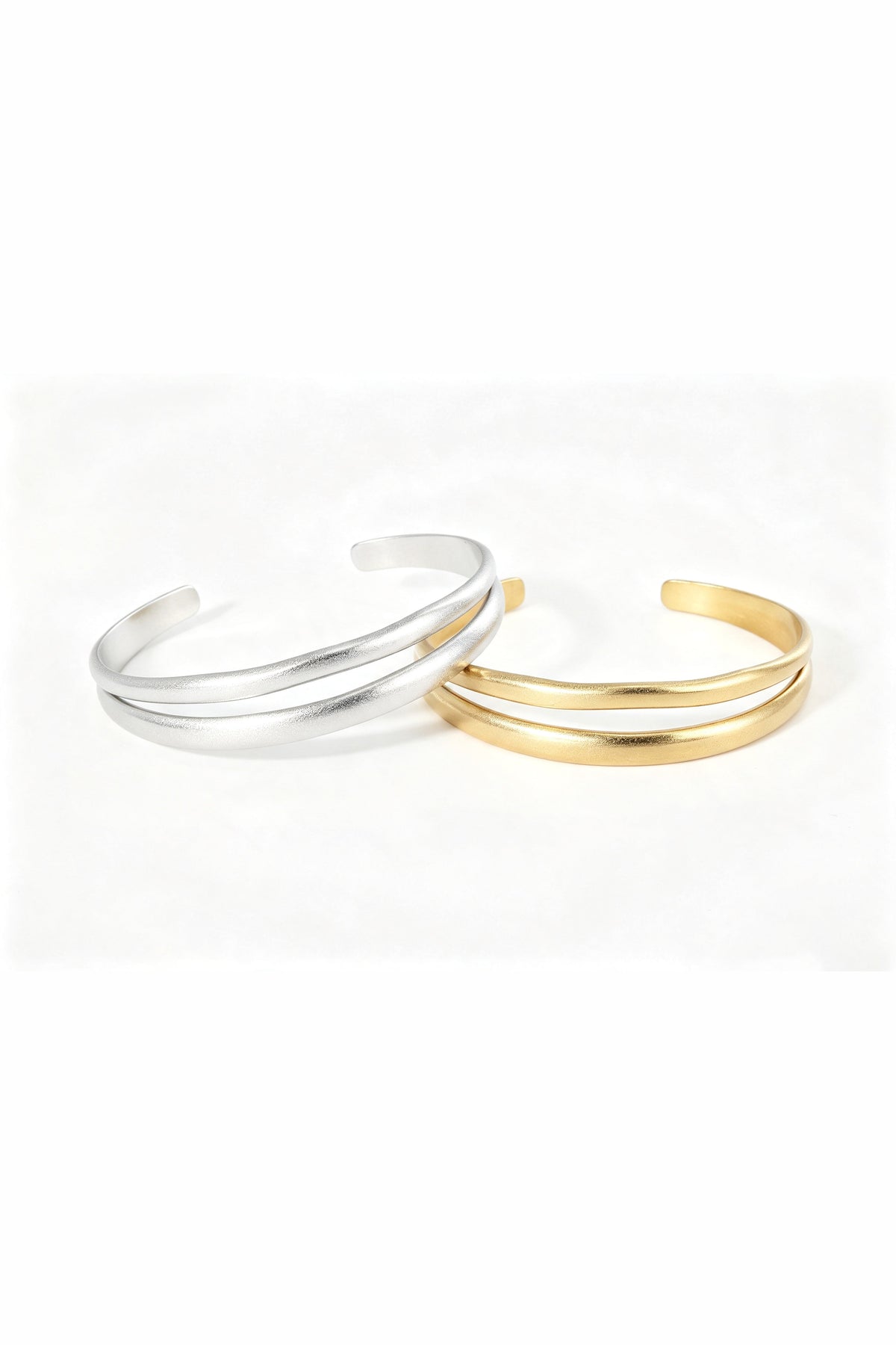Organic Bangle Bracelet, flat lay detail