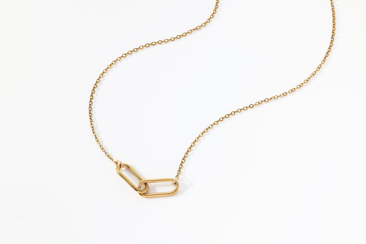 Oval Link Necklace, flat lay detail