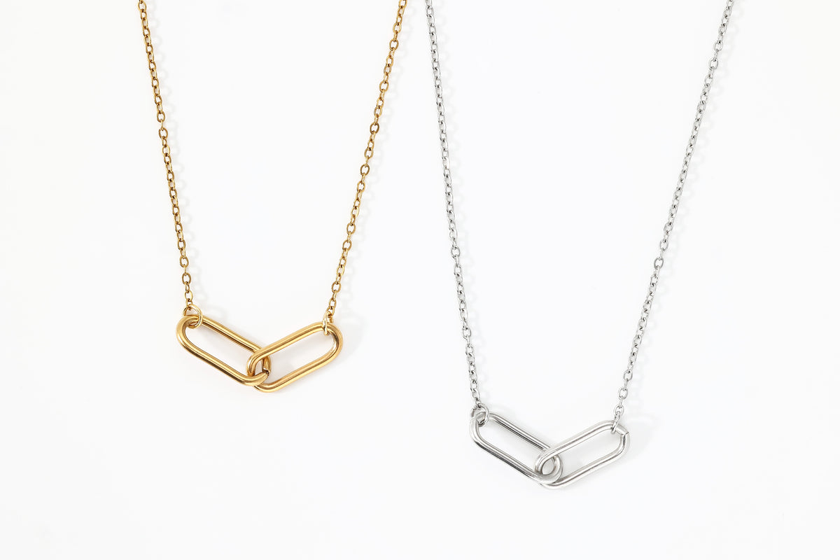 Oval Link Necklace, flat lay detail