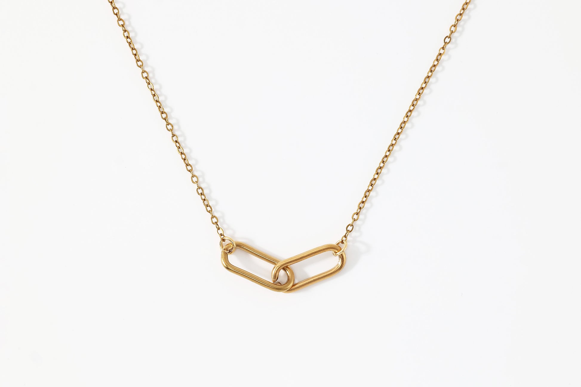 Oval Link Necklace in gold tone