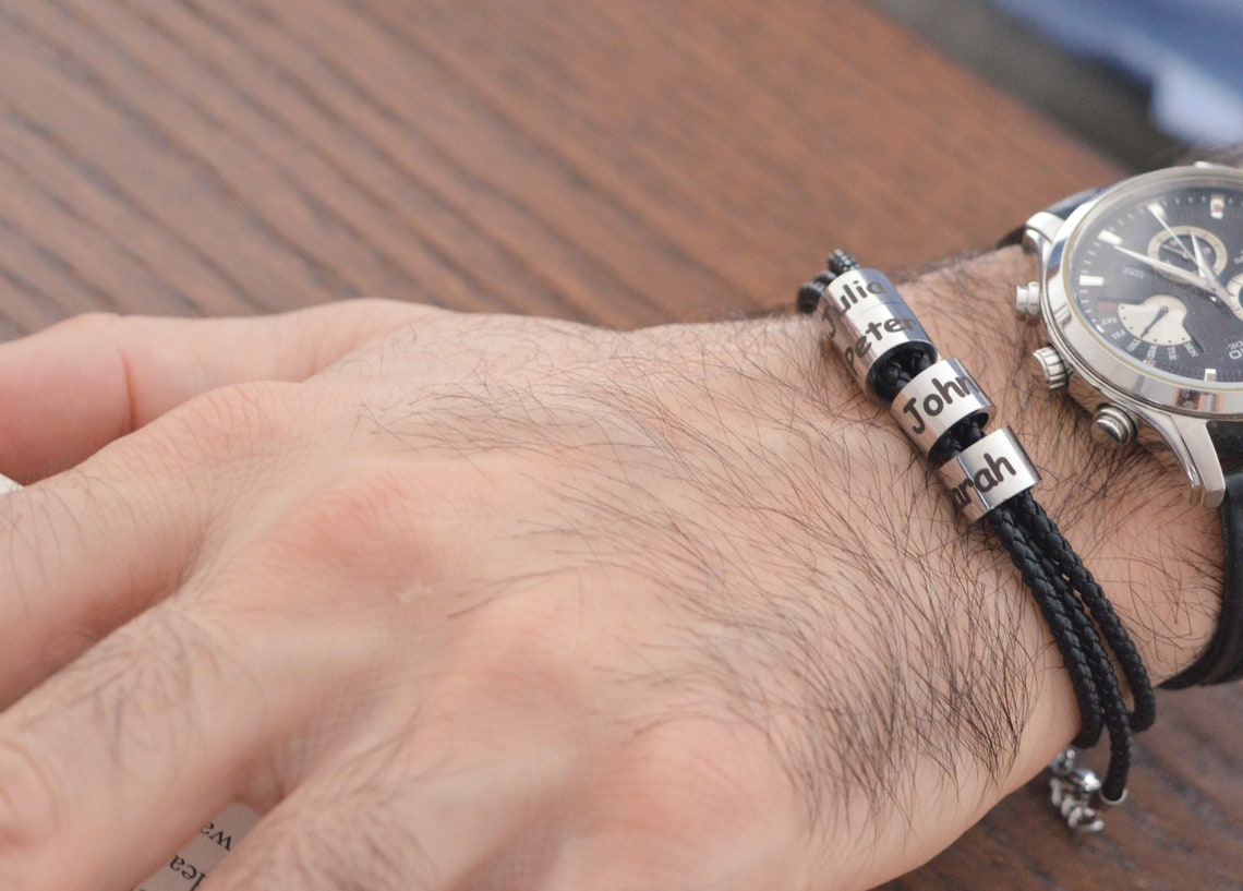 Personalisiertes Perlenarmband
