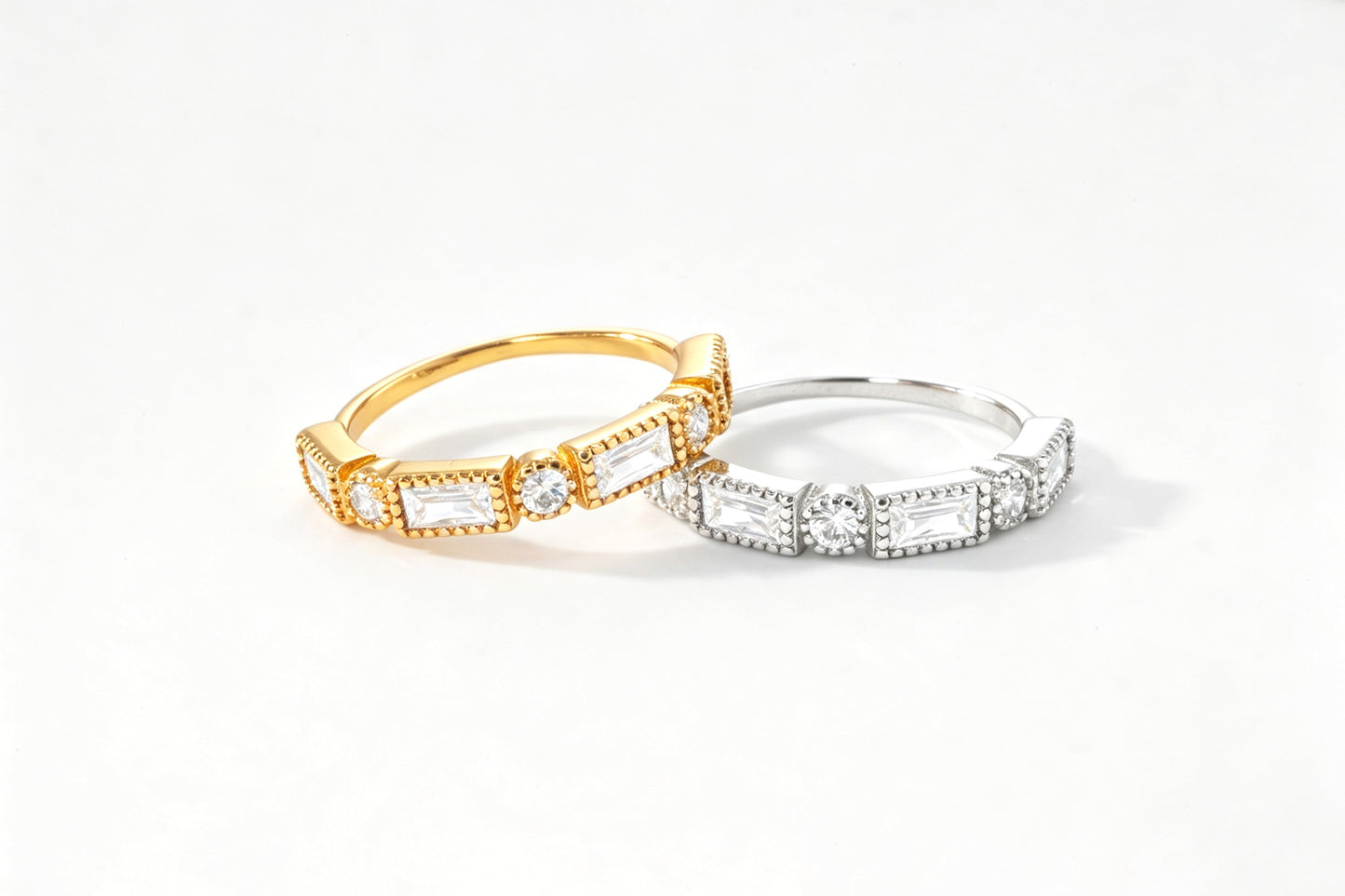 Round & Baguette Vintage Ring, flat lay detail