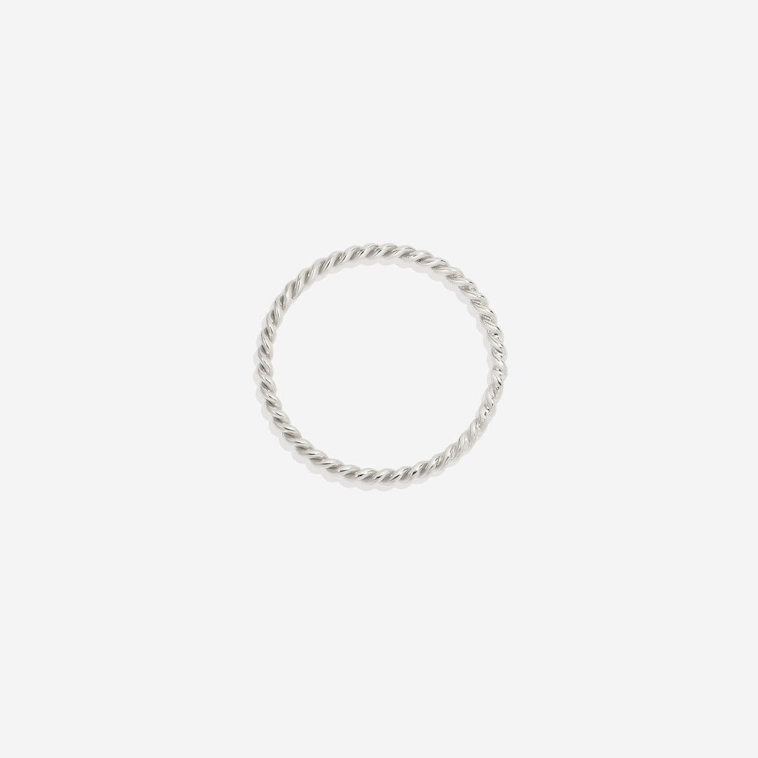 Zarter geflochtener Stapelring