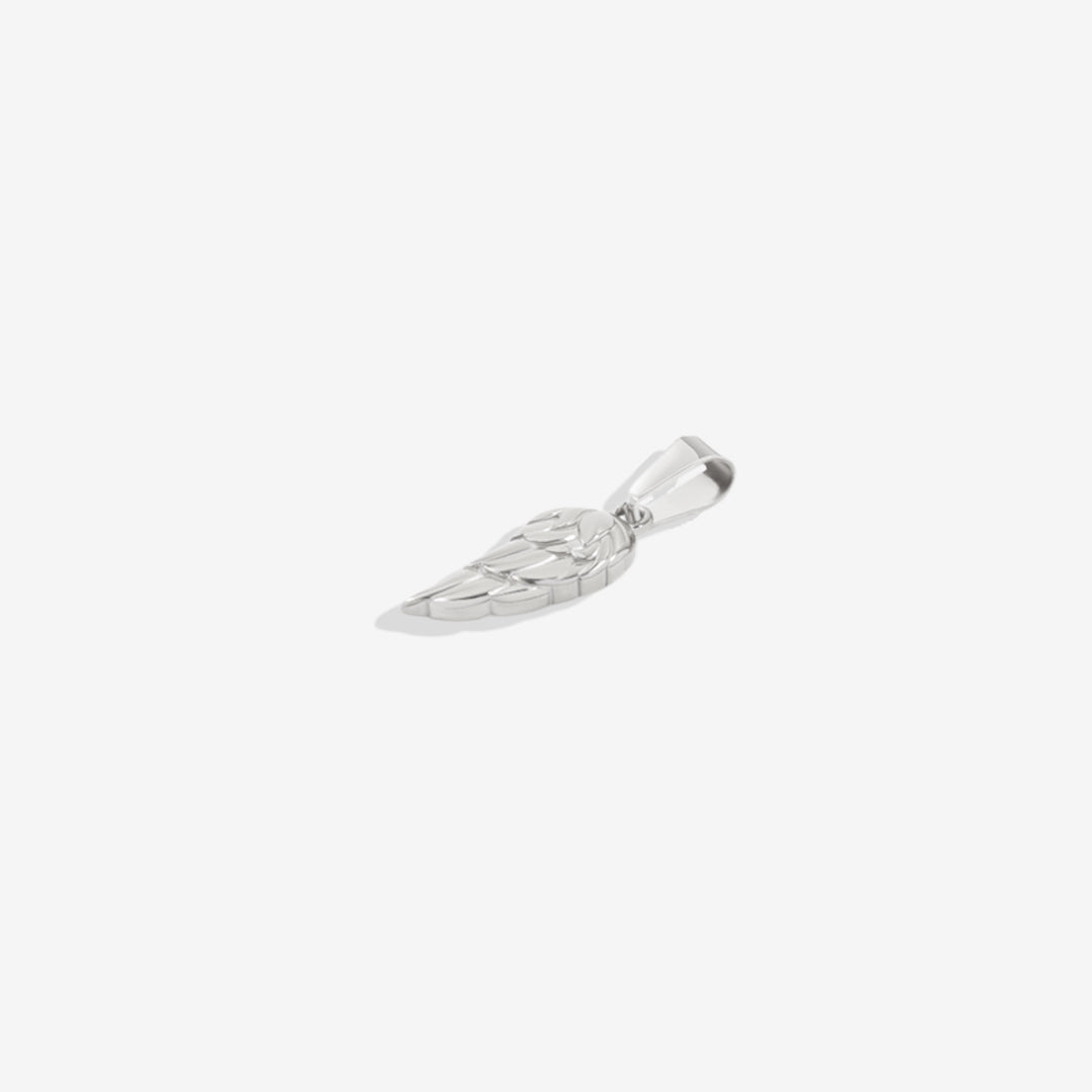 The Wing Pendant Necklace in 925 sterling silver