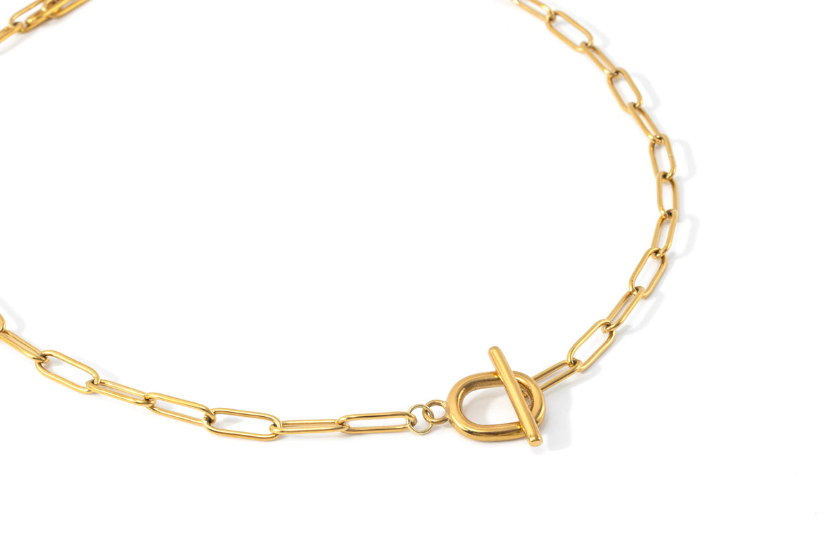 Toggle Clasp Paperclip Chain Necklace, flat lay detail