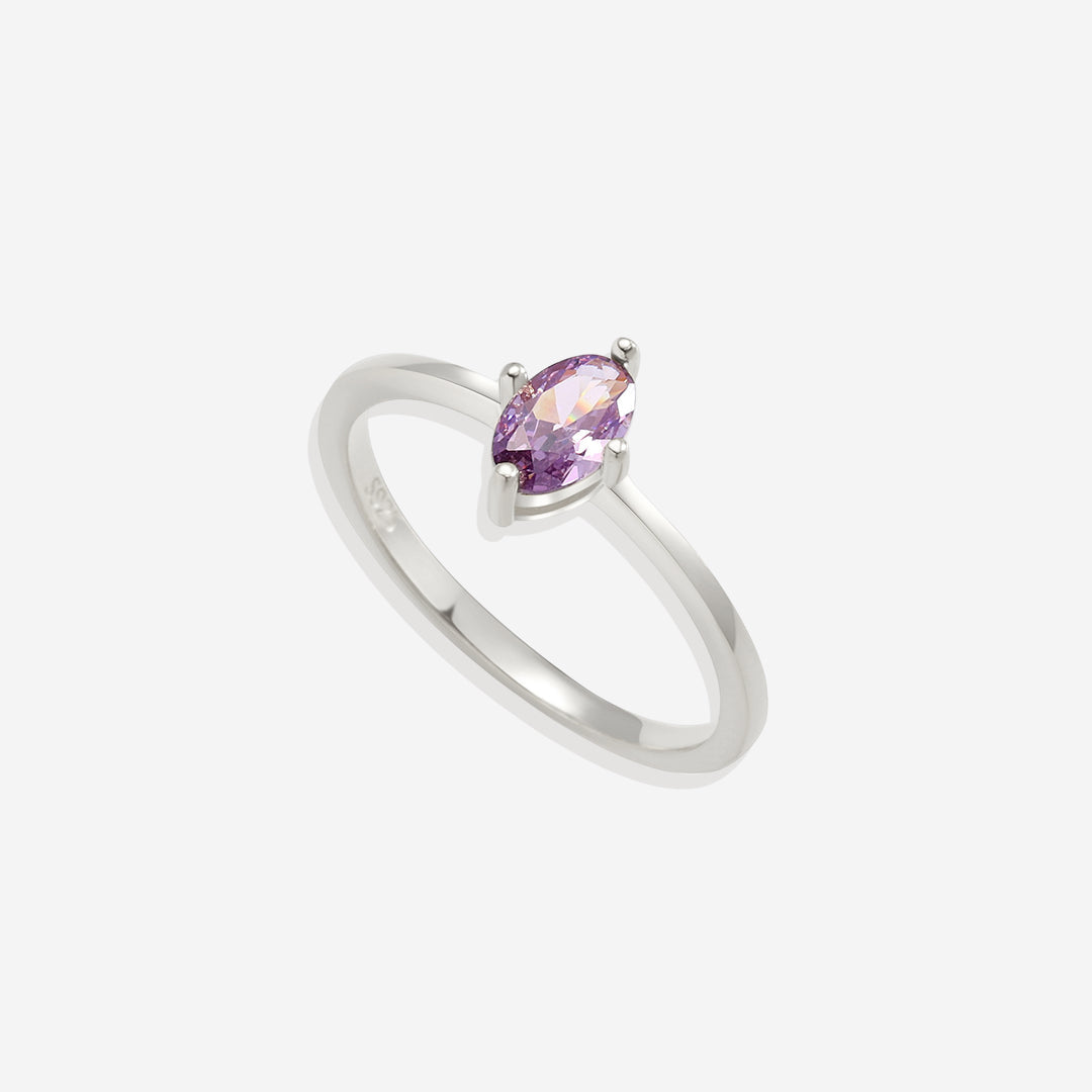 Geburtsstein-Ring im Marquise-Schliff