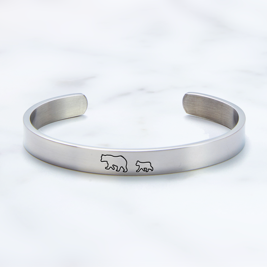 Mama Bear & Her Baby Bears Engraved Cuff Bracelet in 925 sterling silver
