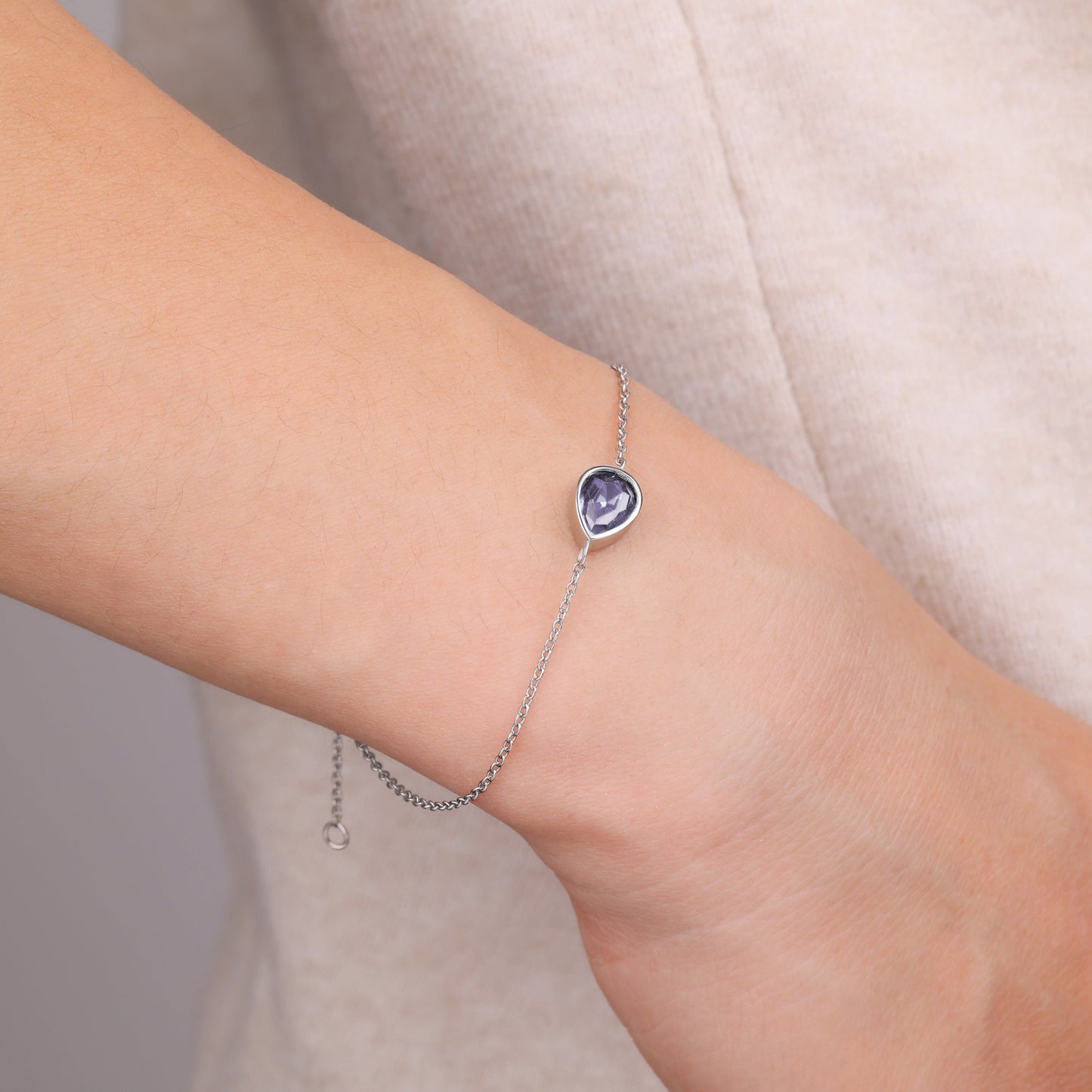 Teardrop Birthstone Bracelet in 925 sterling silver with February birthstone