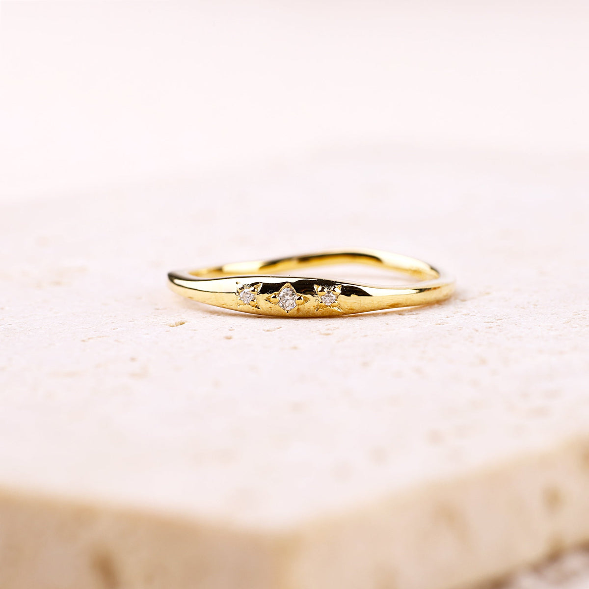 Fallen Stars Ring in gold tone