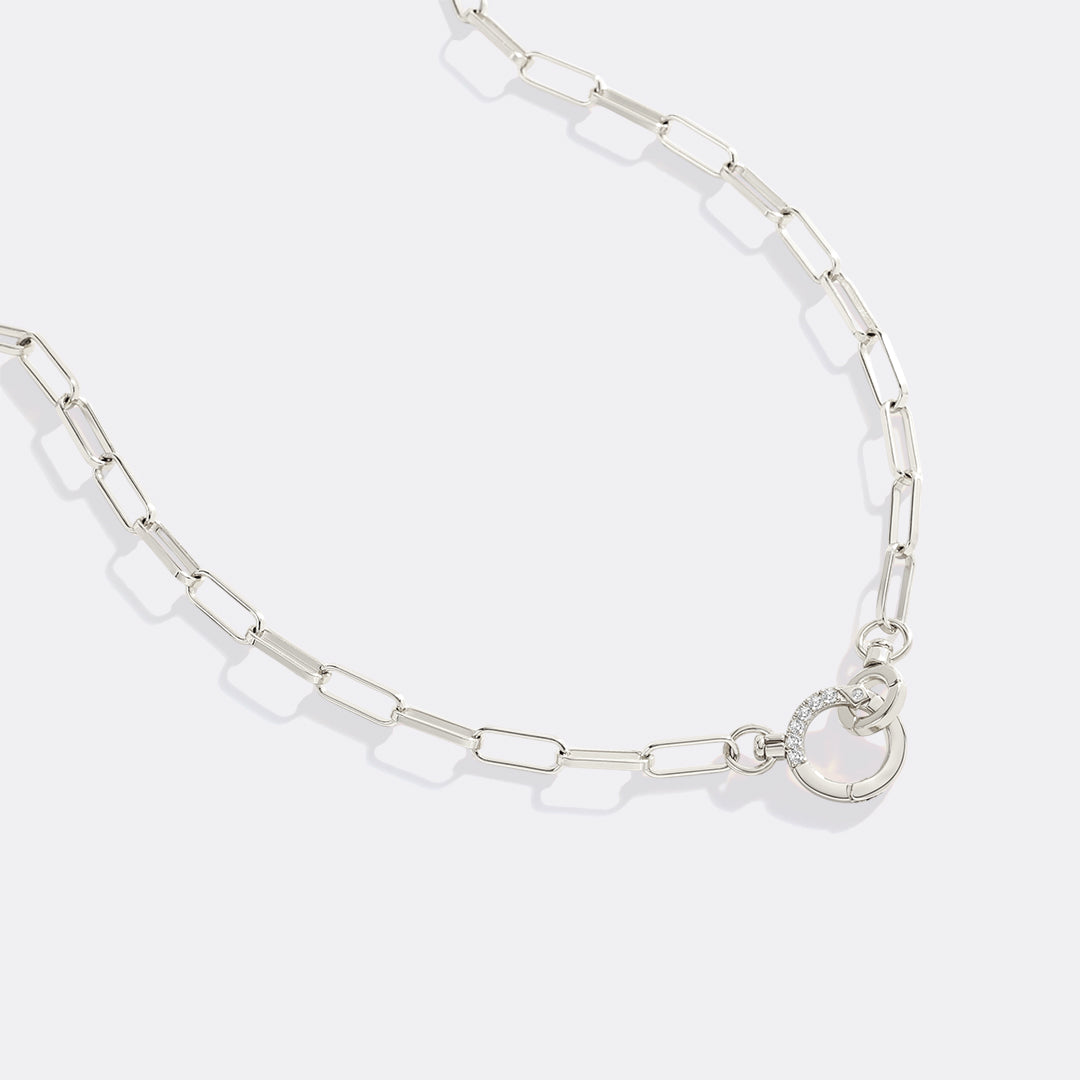 Collana con graffetta e pavé di menta