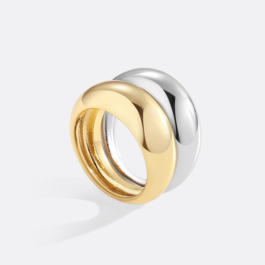 Der Ring mit gemischten Metallen „The Merge“