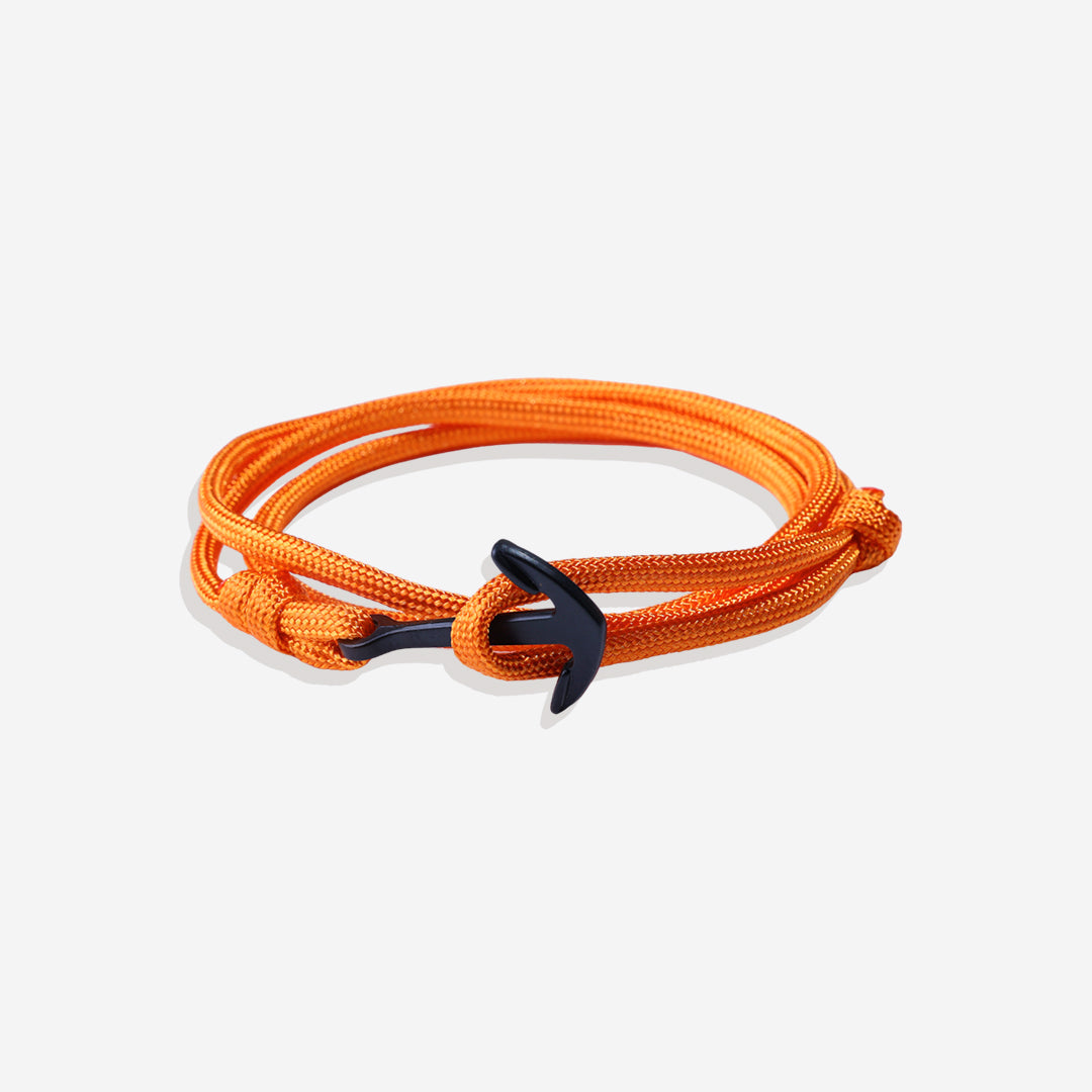 Bracciale con cordino infinito