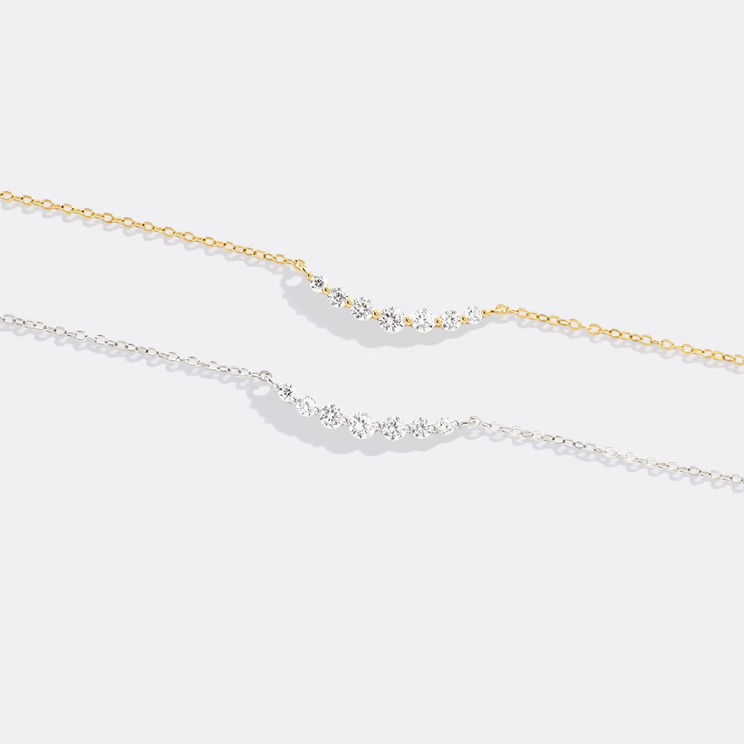 Klassische Arc-Diamant-Halskette