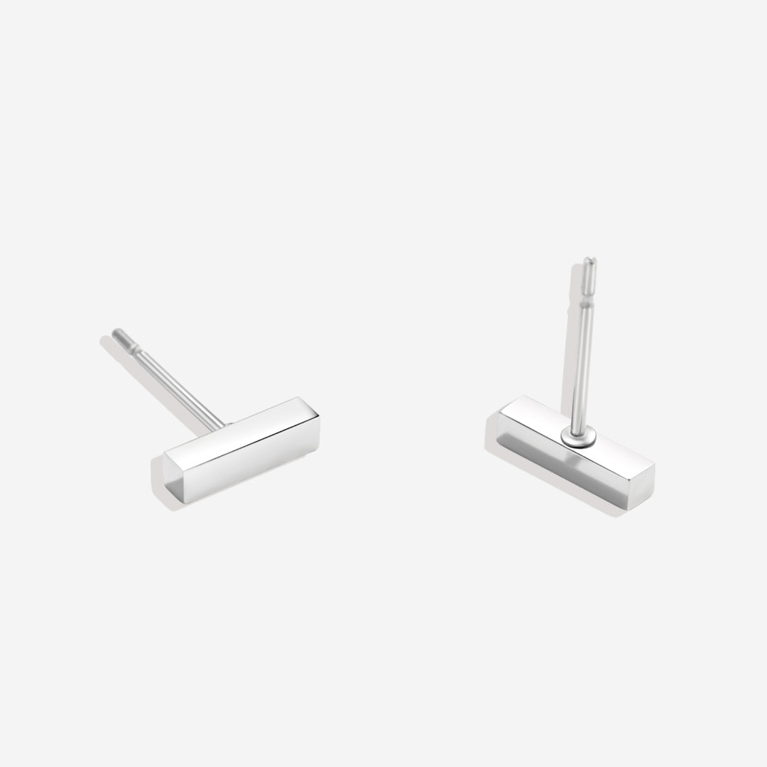 Zierliche Barren-Ohrstecker