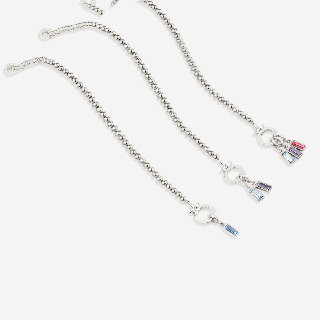 Minzfarbenes Perlen-Geburtsstein-Charm-Armband