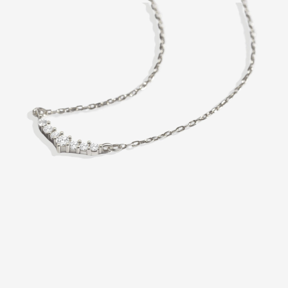 Gebogene Diamant-Halskette
