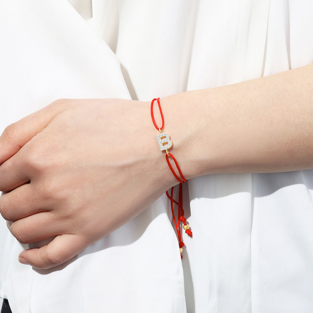 Armband mit verstellbarer Initiale