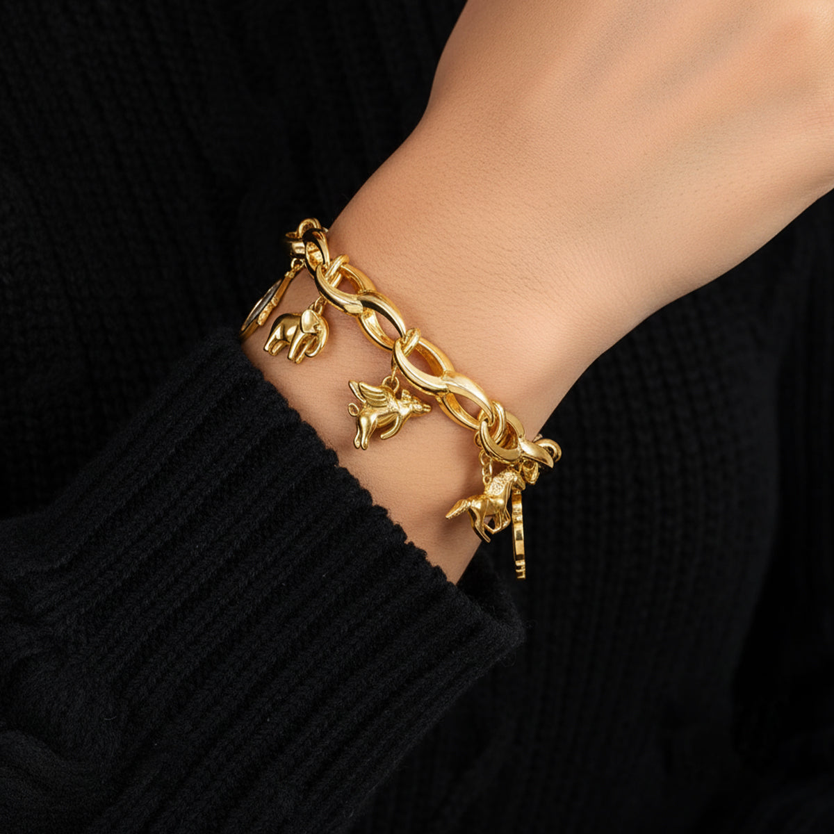 Kühnes Armband mit Kabelketten-Anhänger