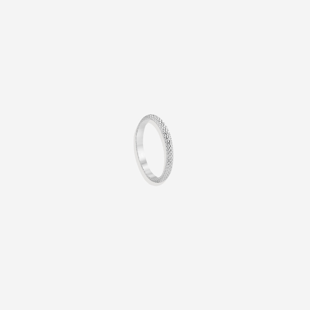 Anello impilabile in pelle di serpente