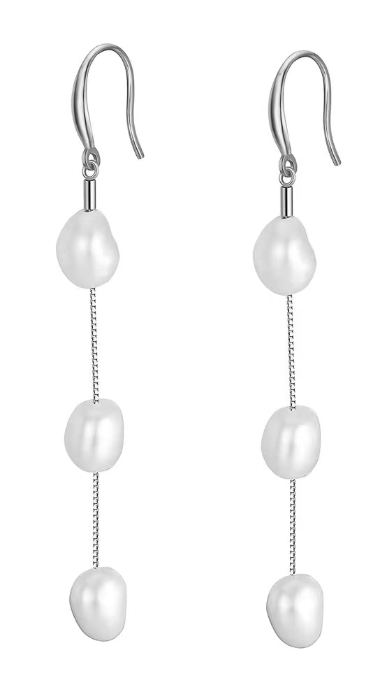 Freshwater Pearl Drop Earrings in 925 sterling silver