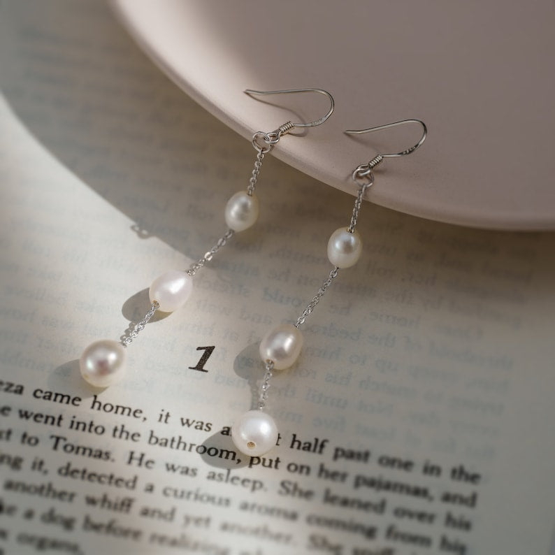 Freshwater Pearl Drop Earrings in 925 sterling silver