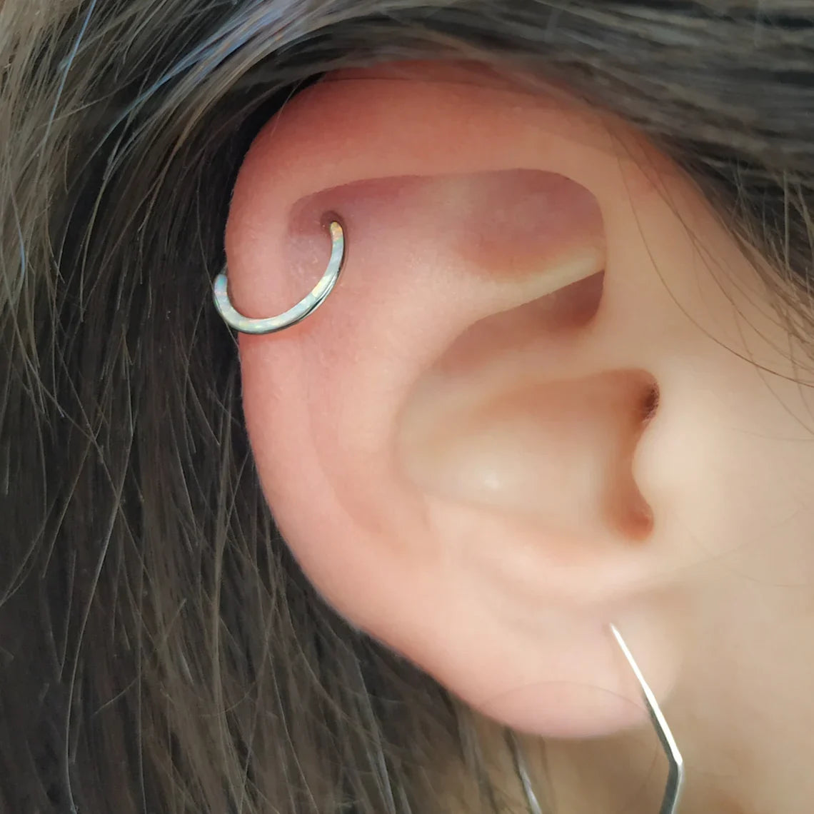Magisch irisierende Klick-Creolen | 18g