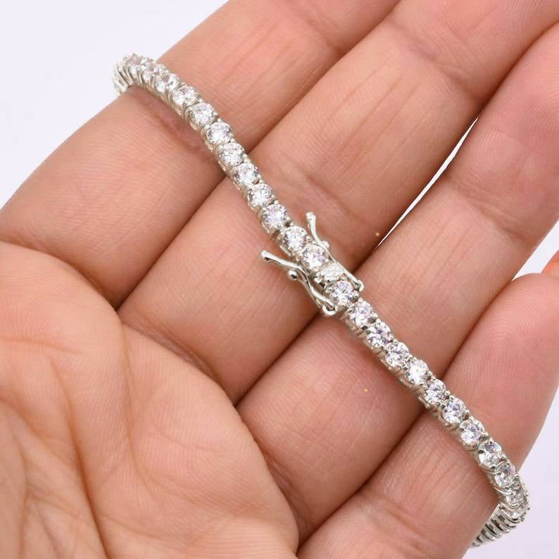 Classic Tennis Bracelet in 925 sterling silver
