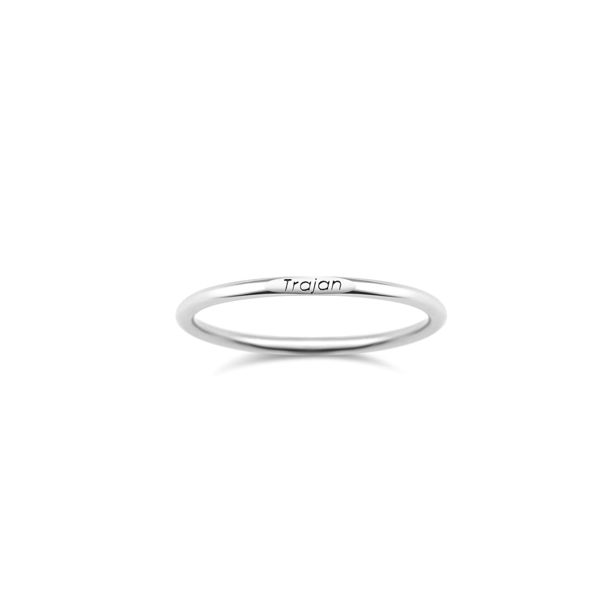Anello Piatto Super Piccolo in Argento Sterling con Nome Impilabile