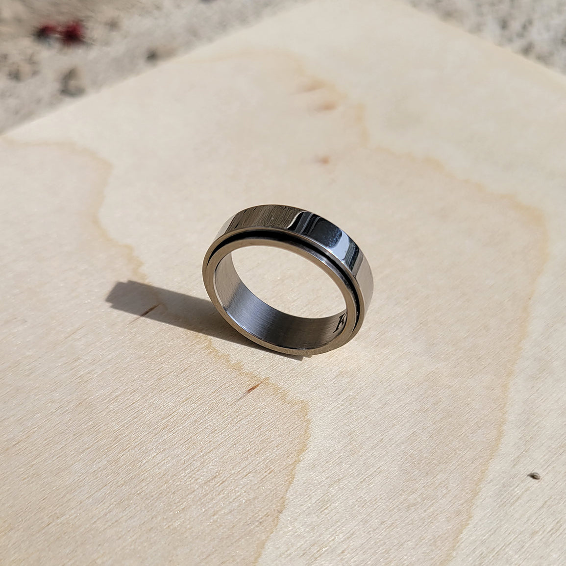 Personalisierter klassischer Fidget-Ring mit Blöcken