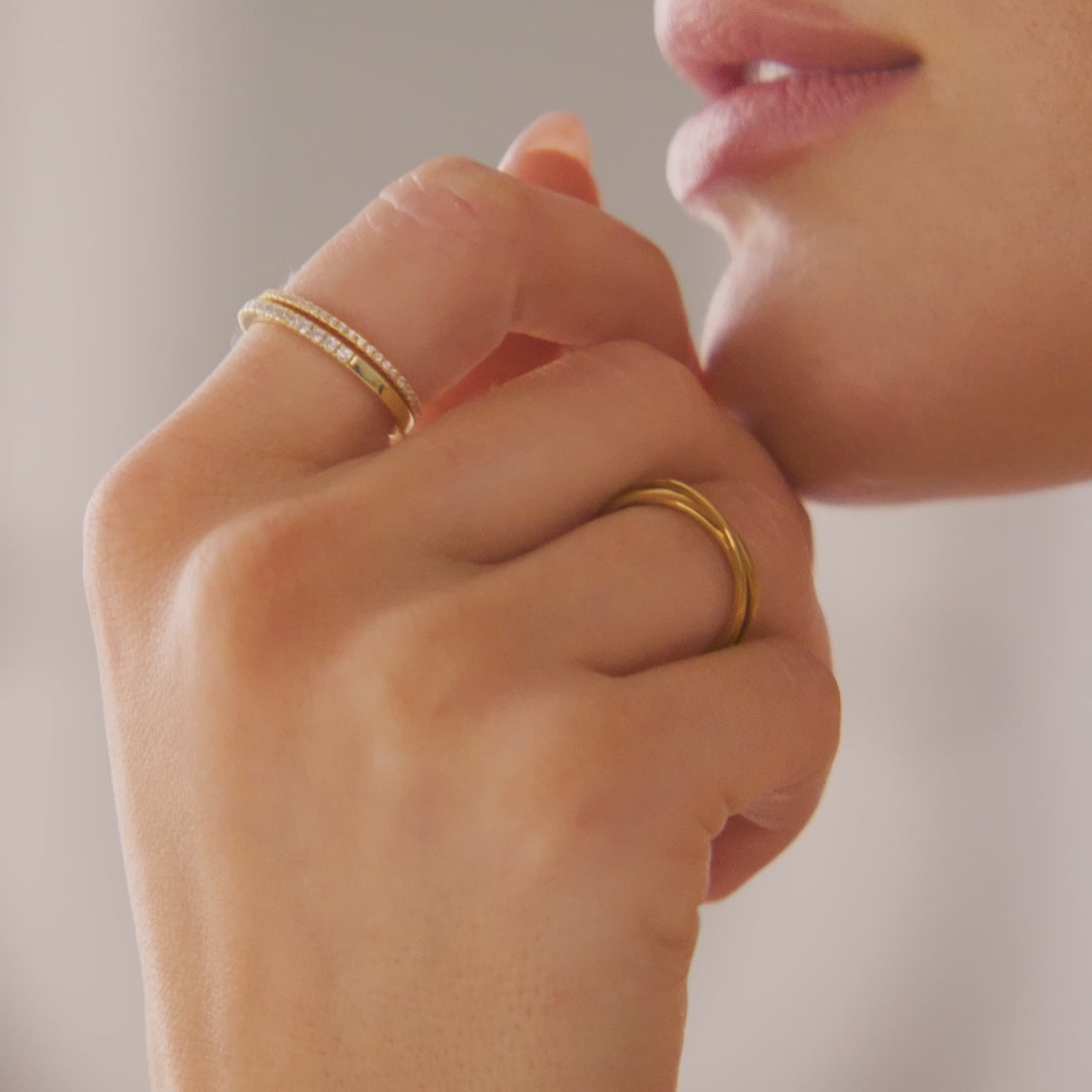 Dainty Interlocking Fidget Ring