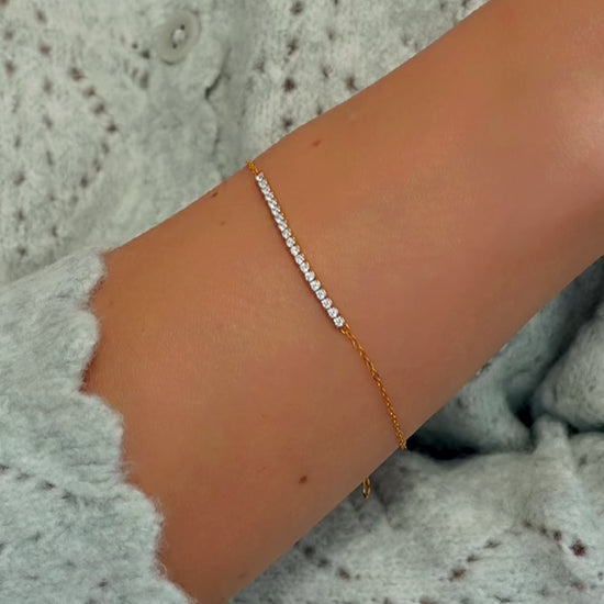 Petite Line Bracelet