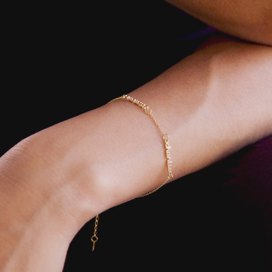 Stella Dainty Multiple Name Bracelet
