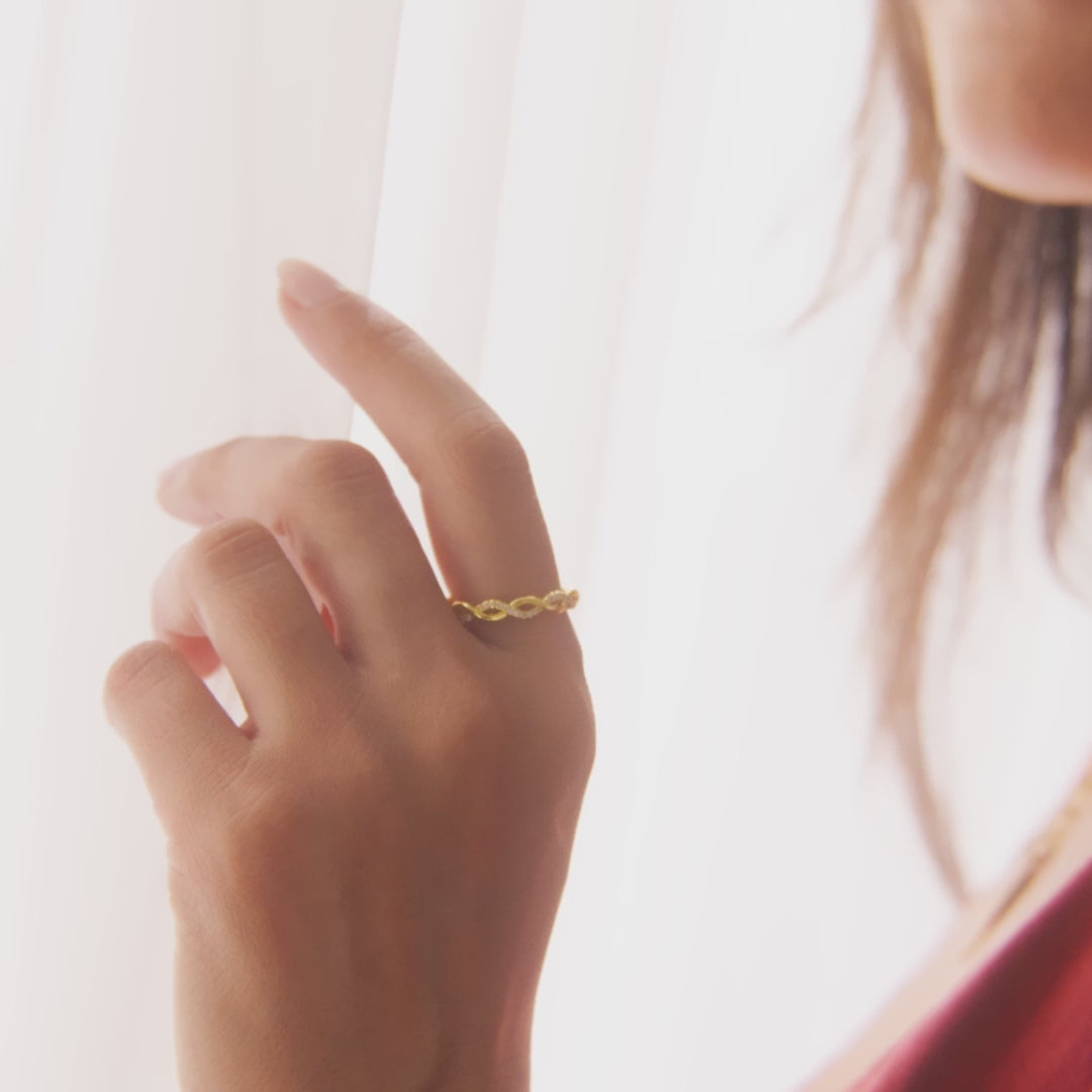 Dainty Pave Twist Stacking Ring