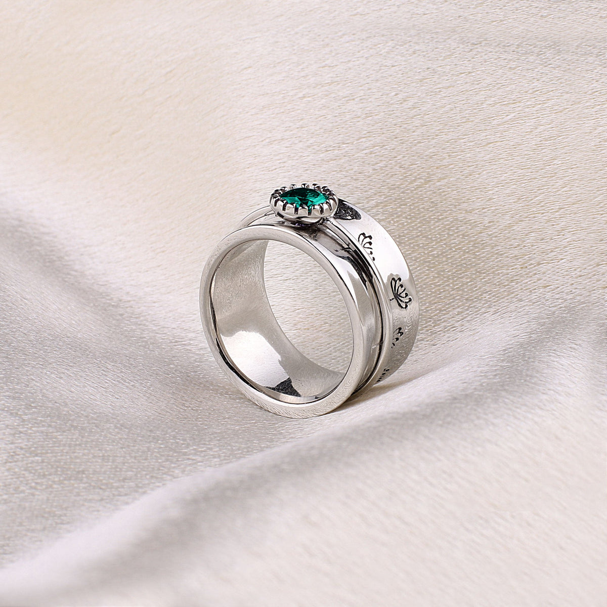 Silver Dandelion Birthstone Spinning Fidget Ring with December birthstone