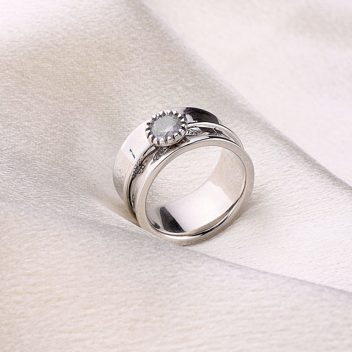 Silver Dandelion Birthstone Spinning Fidget Ring with April birthstone