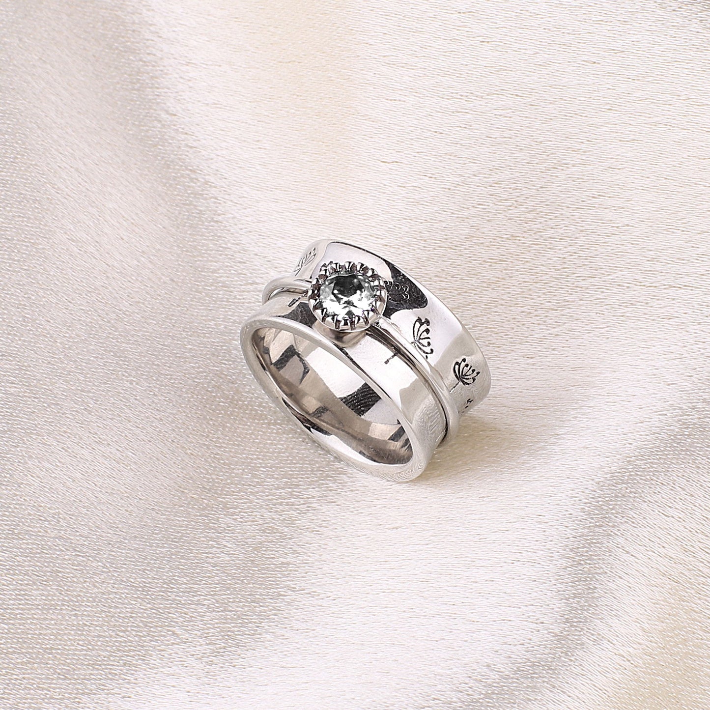 Silver Dandelion Birthstone Spinning Fidget Ring with April birthstone