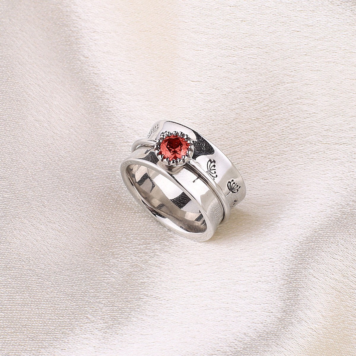 Silver Dandelion Birthstone Spinning Fidget Ring with January birthstone