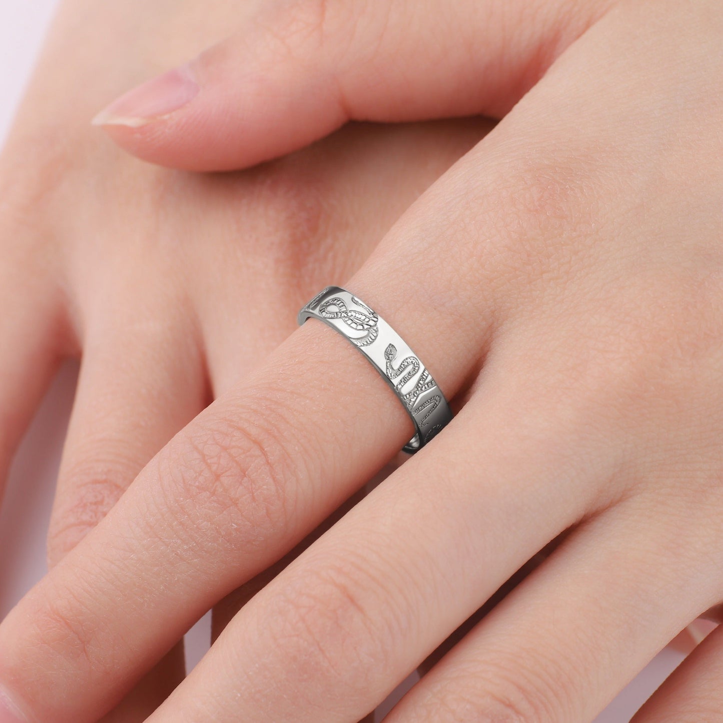 Stamped Snake Band in 925 sterling silver