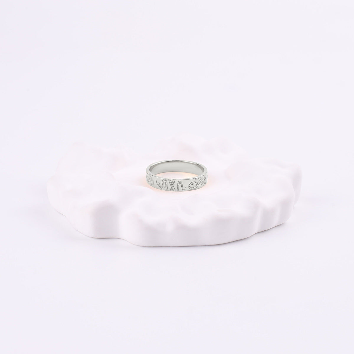 Stamped Snake Band in 925 sterling silver