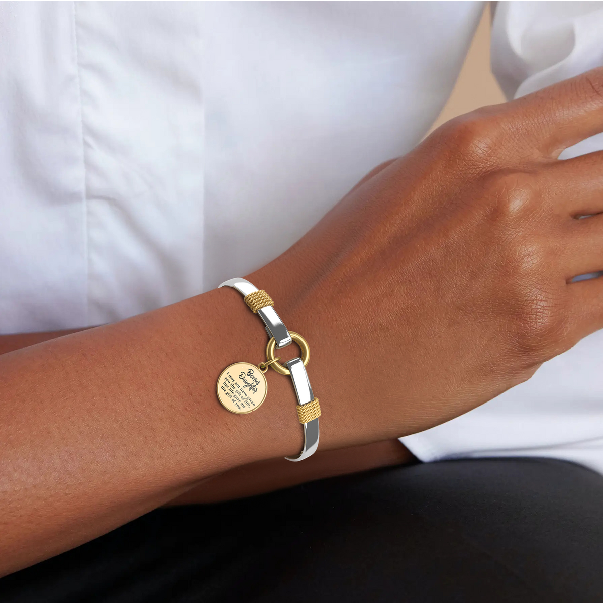 Stieftochter - Zweifarbiges personalisiertes Charm-Armband
